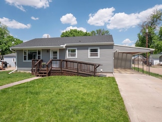 320 1/2 W Genoa St, Ravenna, NE 68869