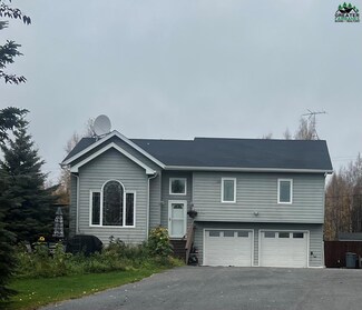 1212 Saint Anton Dr, Fairbanks, AK 99712