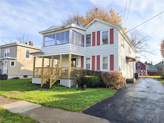 6 Maple St, Auburn, NY 13021