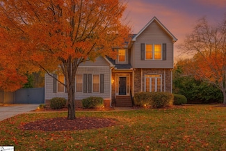 10 Kimbrells Cove Ln, Greer, SC 29651