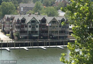 268 Gaslight Landing Ct Unit 2, Occoquan, VA 22125