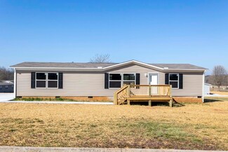 170 Meadow Lawn Dr, Englewood, TN 37329