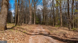 1991 Flint Hill Rd, Coopersburg, PA 18036