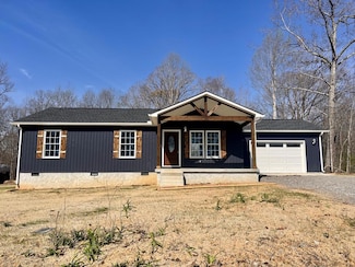525 Newby Rd, McMinnville, TN 37110