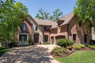 608 Revere Rd, Glenview, IL 60025