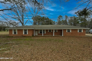 1172 Rockett Dr, Jackson, MS 39212