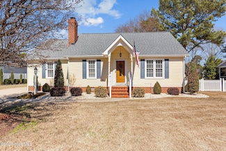 710 Prestwick Dr, Nashville, NC 27856