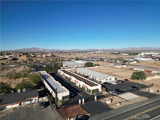 16440 Sequoia St, Hesperia, CA 92345