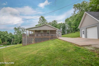 1359 Byrd Cir, Kingston, TN 37763
