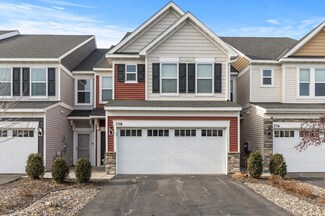 758 Stonegate Rd, Chanhassen, MN 55317