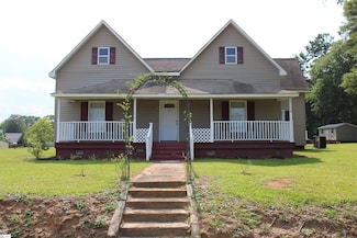 295 Dorn St, Westminster, SC 29693