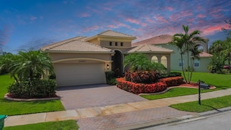 11421 SW Kingslake Cir, Port Saint Lucie, FL 34987