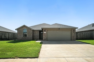 1715 Sweetwater Ln, Abilene, TX 79602