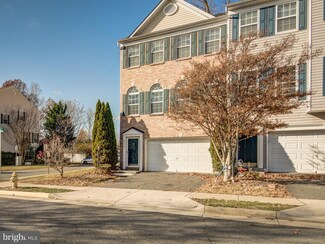 8318 Leighlex Ct, Manassas, VA 20111