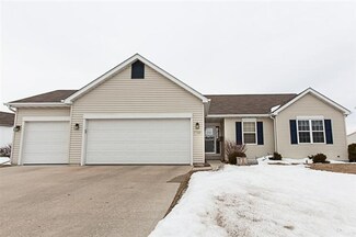 718 Sunnyview Ln, Marshall, WI 53559