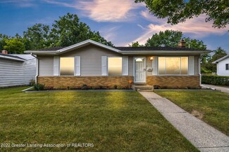 2808 Gibson St, Lansing, MI 48911