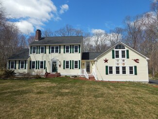 85 Hill St, Millville, MA 01529
