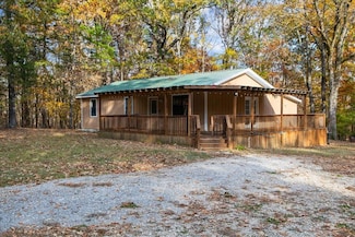 202 Wismer Rd, Camden, TN 38320