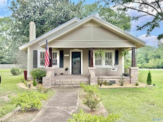 235 5th Ave SE, Hamilton, AL 35570
