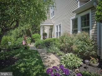 3307 Freemans Ln, Southampton, PA 18966