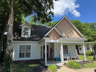 151 Ross Ave, West Memphis, AR 72301