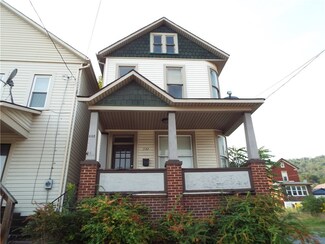 332 2nd St, Conemaugh, PA 15909