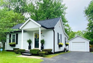 2717 Elmview Dr, New Albany, IN 47150