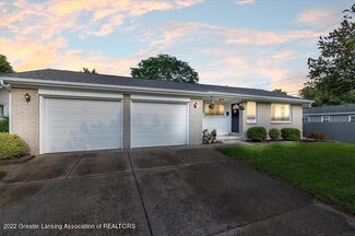 2401 Hampden Dr, Lansing, MI 48911