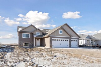 445 Emma St, Norwood Young America, MN 55368