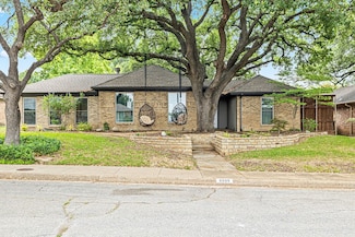 6005 Costera Ln, Dallas, TX 75248