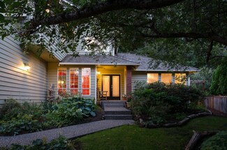10814 NE 157th St, Bothell, WA 98011