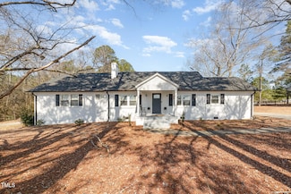 7722 Nc 27 W, Lillington, NC 27546