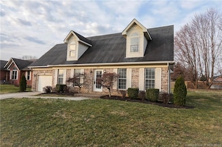 8425 Plum Valley Dr, Sellersburg, IN 47172
