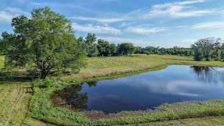 2237 County Road 3310 S, de Kalb, TX 75559