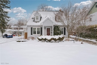 4305 Prasse Rd, Cleveland, OH 44121