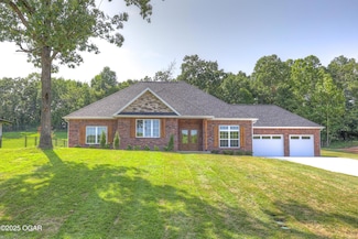 3812 Concord Ln, Joplin, MO 64804
