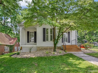 1734 Seminary St, Alton, IL 62002