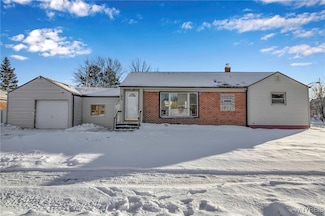 31 Meaford Rd, Buffalo, NY 14215