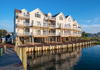 3651 Main St, Chincoteague Island, VA 23336