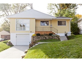 1705 12th Ave SW, Cedar Rapids, IA 52404