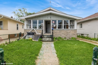 422 165th St, Hammond, IN 46324