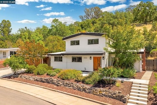 1725 Springbrook Rd, Lafayette, CA 94549