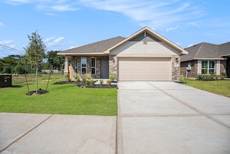 428 Bryan Way, Angleton, TX 77515
