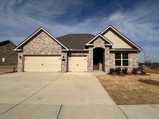 2143 Misty Dr, Cullman, AL 35058