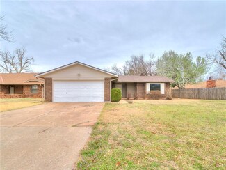 1217 Val Genes Rd, Edmond, OK 73003