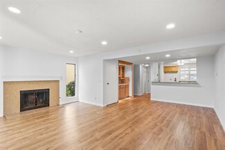 6383 Joaquin Murieta Ave Unit D, Newark, CA 94560