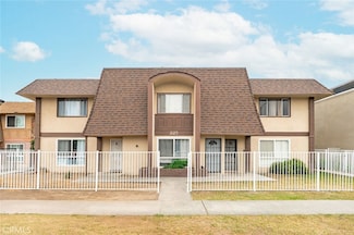 225 E Jackson St, Rialto, CA 92376