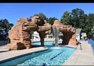 1093 Canyon Rd Unit 304, Wisconsin Dells, WI 53965