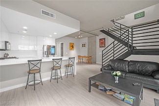 353 E Bonneville Ave Unit 752, Las Vegas, NV 89101