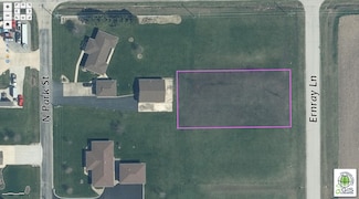 321 Ernray Ln, Gifford, IL 61847